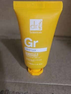 Dr. Botanicals NEW Grapefruit & Watermelon Cleanser - 30ml/1.01oz